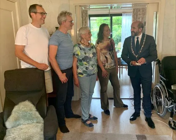 arnhems meisje en familie menno potjer