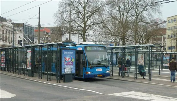 b82ztp5e2t9c3xwnfmu9b4043 breng bus willemsplein