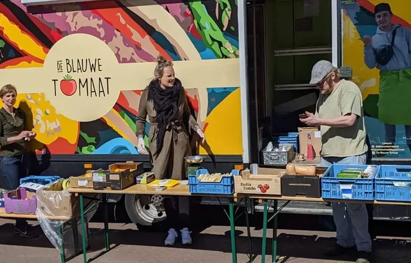 blauwetomaat5e07ce 29790325176b4bd9b7856fc1a5c43a58mv2