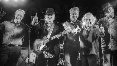 bluesbreakerscafeatlanta16353197933923196379266175964034