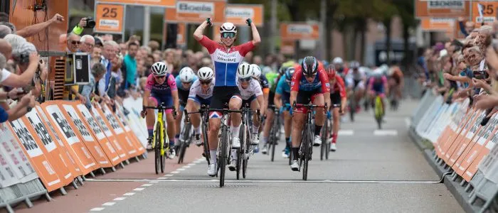 boelsladiestourfinish weert 700x300