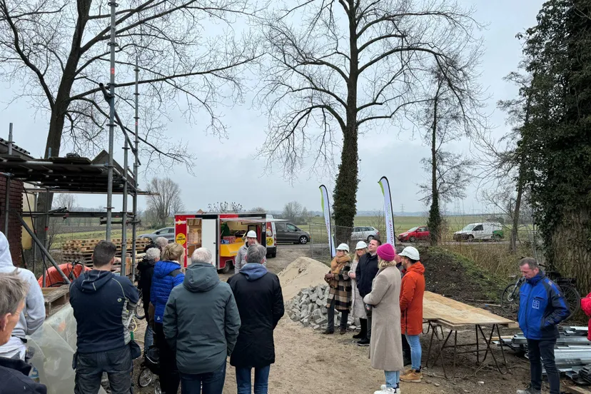 bouw het schuytgraafhuis bereikt hoogste punt