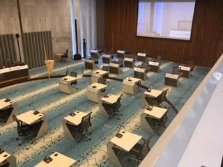 coronaraadzaalimg 0149