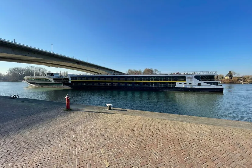 cruiseschip opvang vluchtelingen