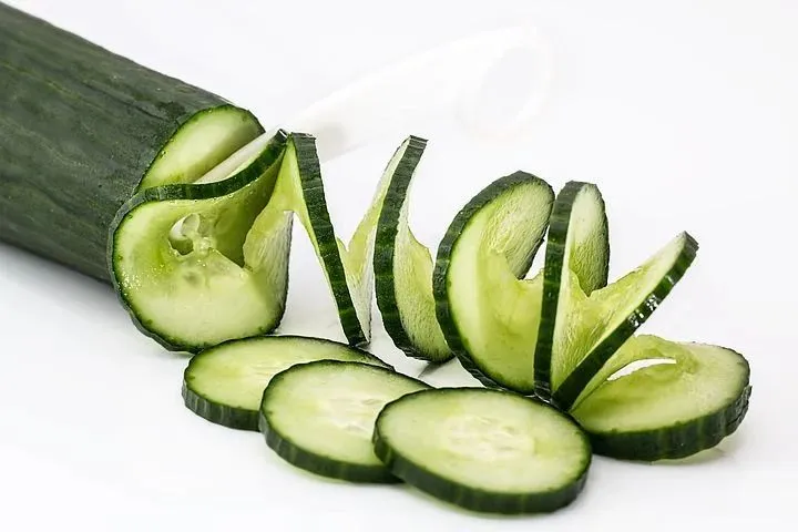 cucumber 685704 480