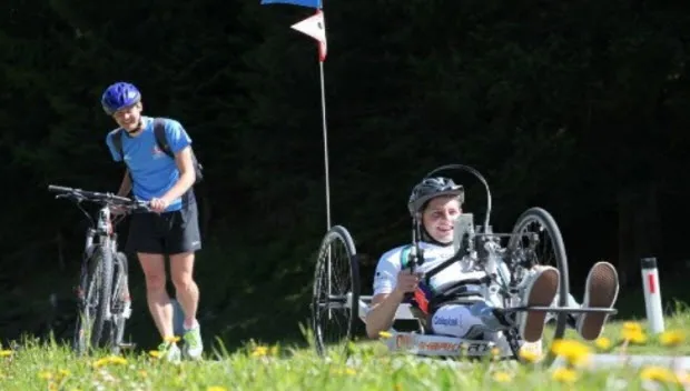 edboly98c9jphi8ynykcvw2nk handbikebattle