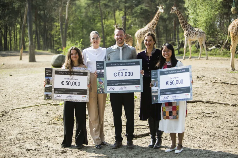 ffn winnaars 2018 met doutzen kroes en saba douglas hamiltonklein