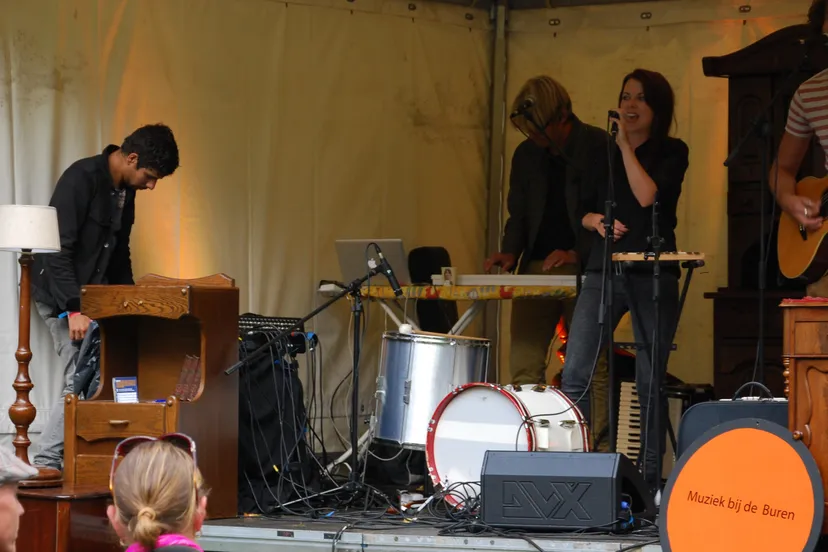 fuk89j763qt8qvtknwkl2panm muziek bij de urenuitblv 2014arnhem nieuws