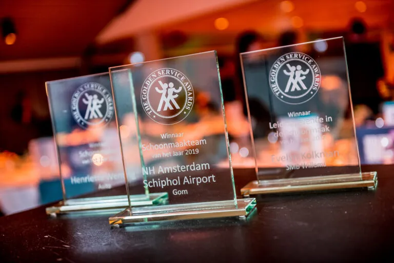 golden service award dinner 2019 8535 768x512