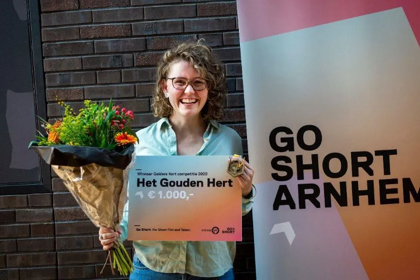 goshort2020vakjuryprijs het gouden hert uitgereikt aan filmmaker marlies smeenge met traag naar de