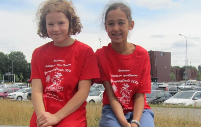 gwk7koicqlu32yki9e9trp5ml ymke vermeulen en lisa bakarbessyfoto jolien bakarbessy