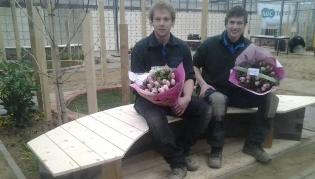 h9402t5ivs4e0gs6ji4mvfifm simon en bram gaan naar nk tuinaanleg in den bosch