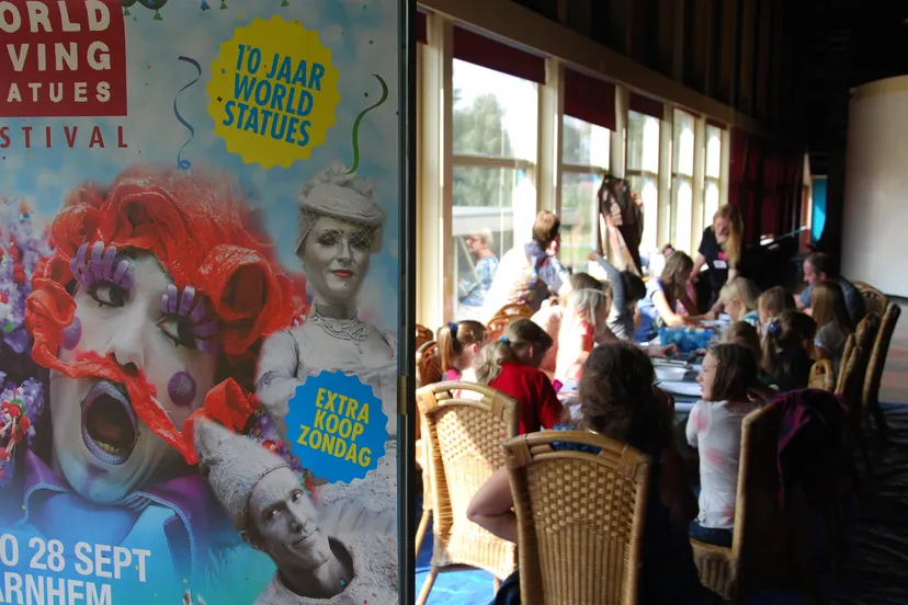 h966eps4xkhf0wdkjtadi4mhq worldstatueswoorkshop20140907arnhem nieuws 0