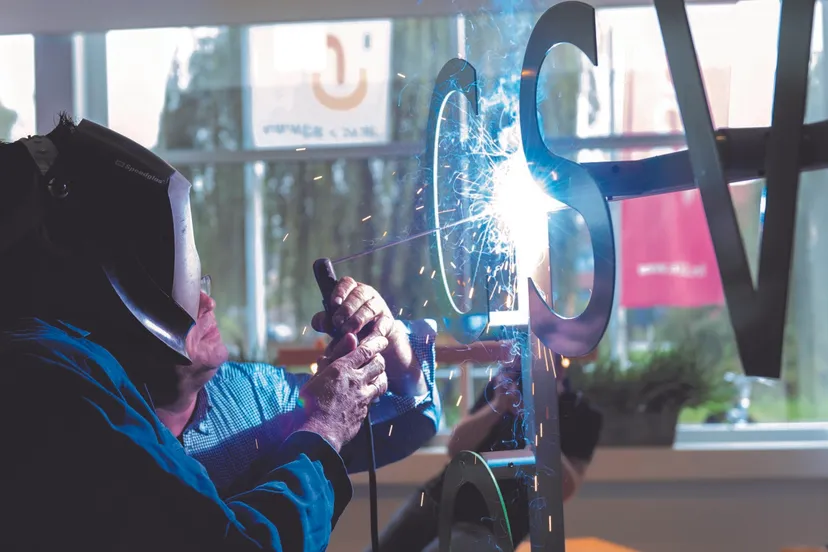 hi50gnc9vsphmmlevpqyk3yv6 fusie cog en csvjudith van engelenburg 1