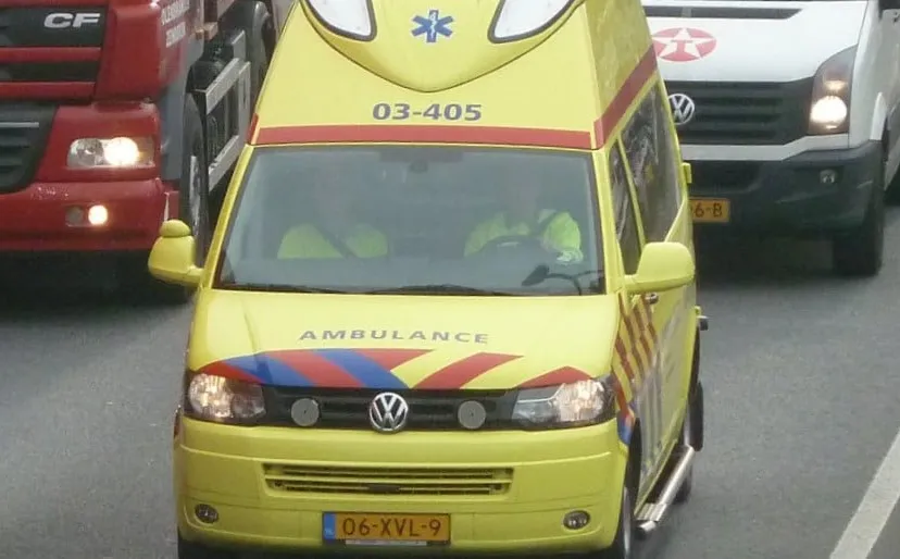 kdsv0x0wmwa0yjln1nofk4yer ambulancearnhemnieuws 2