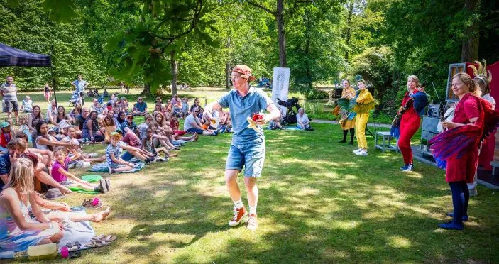 klaterklankenvoorstelling de wraak van lorre afbeelding rechtenvrij fotograaf rob ouwerkerk