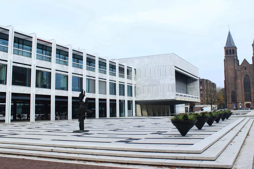 kmgoee2dcehx4w5rura1fwug3 gemeentehuisarnhemnieuws