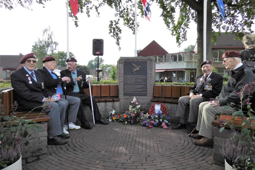 memorial service wolfheze 92