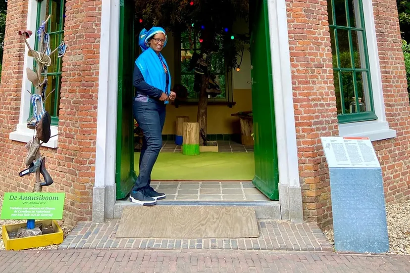 olmmirella anansiboomjpgcrop 10413717mediaclass medium headere8a97c69374d459d3d41cbe9e961c12714cf0095380d84e10251bfdd7418df5be06eb43a