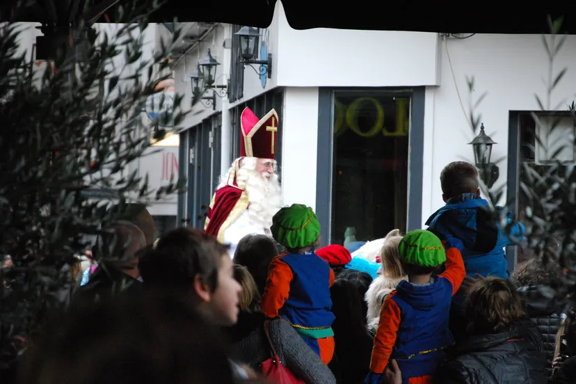 opfwu3kedbpp5kqgk6c3phplx sinterklaas intocht 20141115arnhem nieuws9