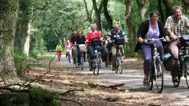 pd9yzgb816xy1u8quevz7h6g2 fietsexcursieglkarnhem