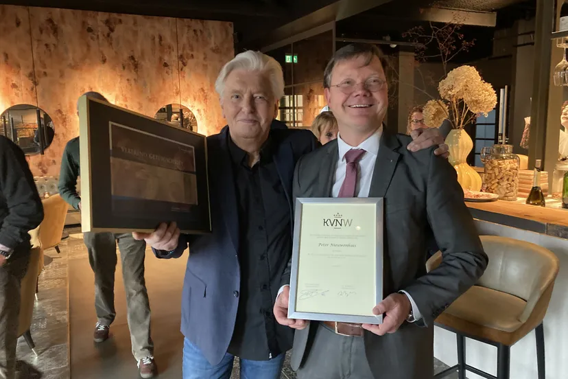 peter 50 jaar bij wijnhandel 1