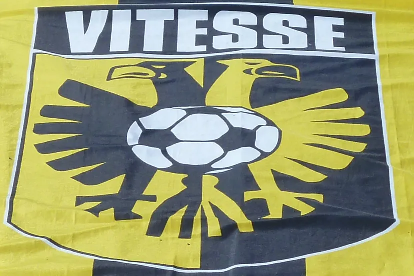 qmgmwuvvkei0y2l085e3qorik vitesse 3