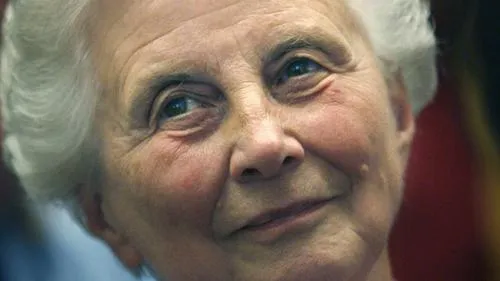 r49ioiy9cignn44v6ffuy0l95 elsborstanp