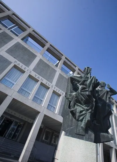 rechtbankarnhemwikipedia399px paleis 2