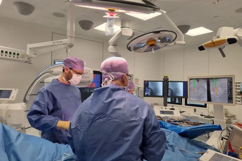 rijnstate2203 genavigeerde wervelkolom operatie