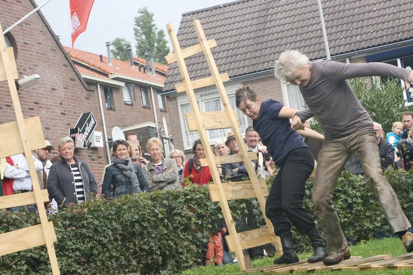 rqw129svbn8zy2f2veew822jr persfoto1wijkenvoorkunst2014zefanjahoogers