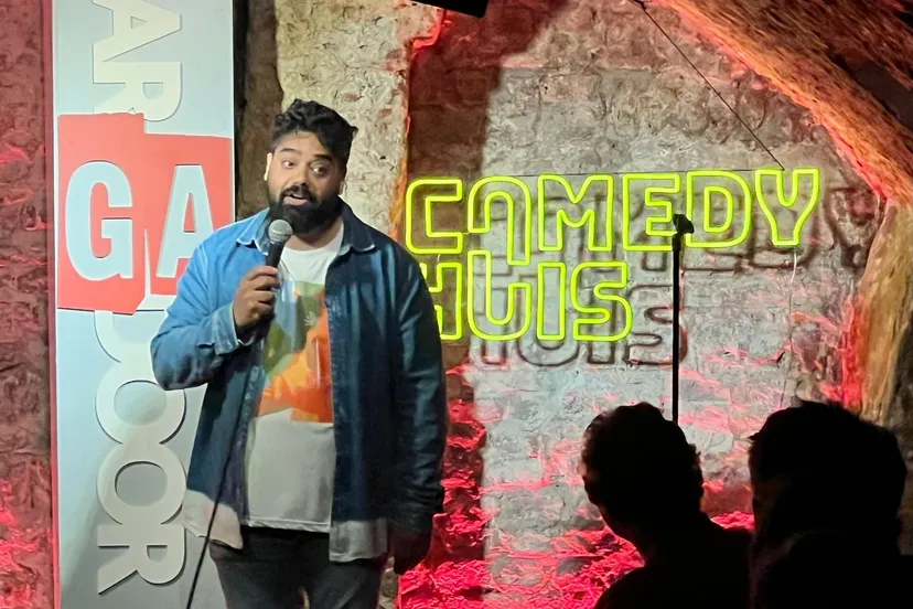 sonsbeektheateravenuezayar azis kargador comedy huis