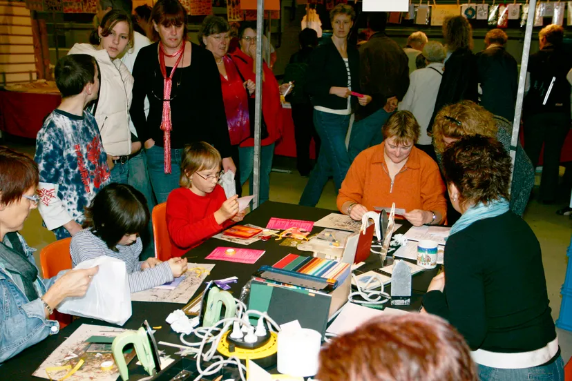 v7ph1fhoxs3dw4f8hticsrxui lente20crea20foto2001