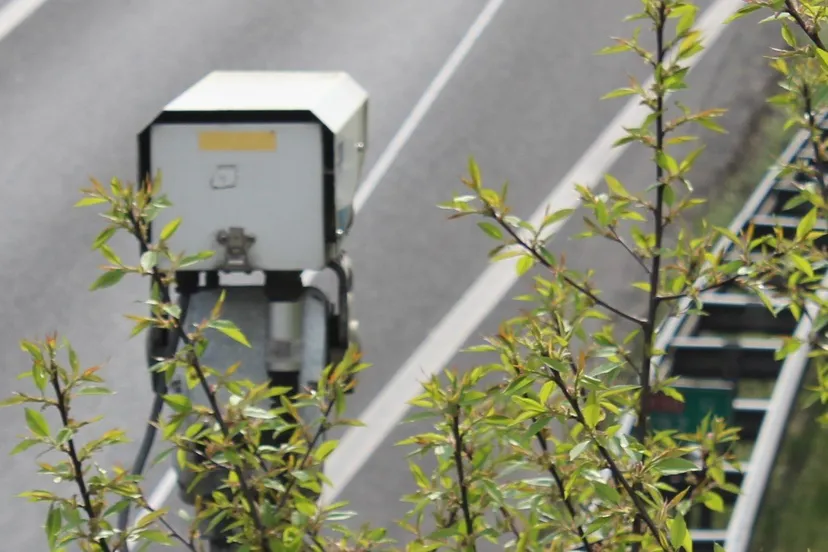 vlehc5ijdlrh4q0az1a9pxzro flitsera50arnhemnieuws 1