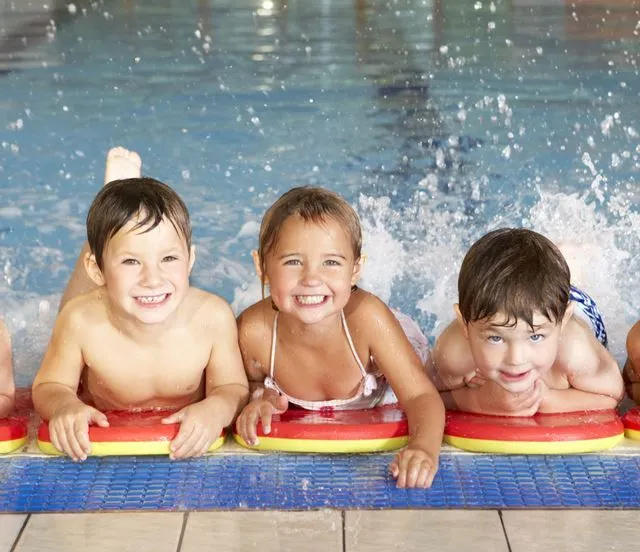 vrijwilligersshutterstock 202533556