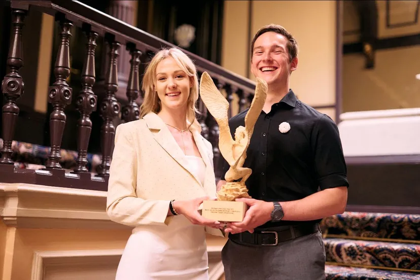 witte anjer prijs 2023winnaarssterre van den boogaard en ruben lindenhovius