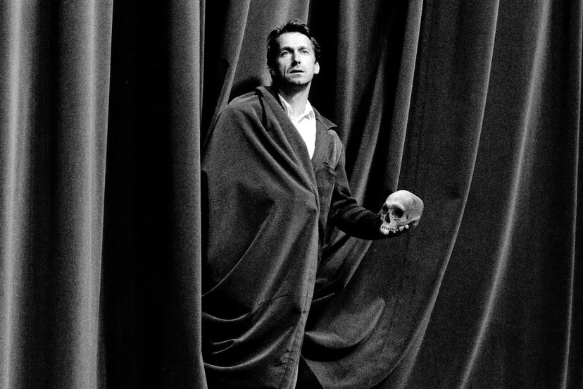 yidboyw1237950kmex1q784l6 geen20hamlet20persfoto201