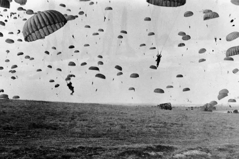 omroepgld09j parachutisten