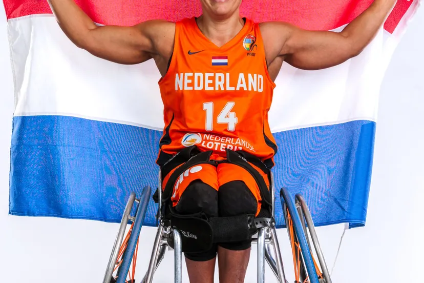 rolstoelbasketbalsterscarina versloot