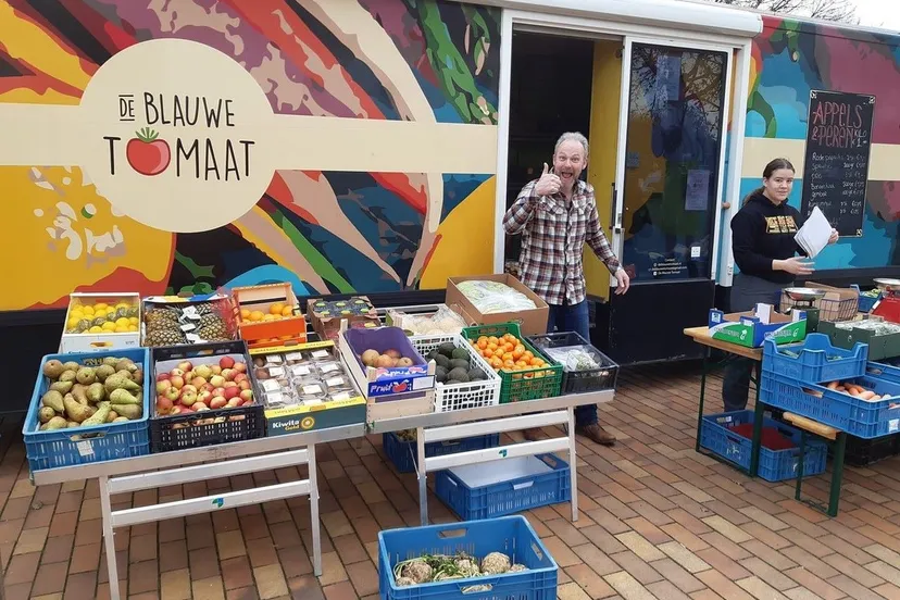 blauwe tomaat verkopers