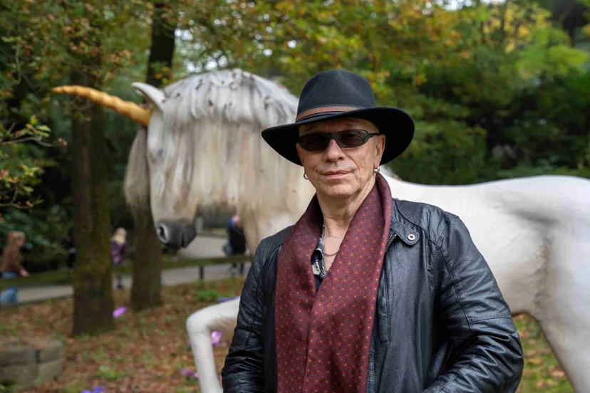 dolfje weerwolfpaulvanloonfabelwezens mira meijer 50