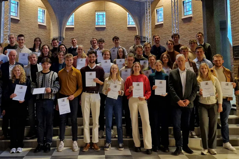 studenten blauw deltalentenfonds 2024 67542b576d7b5jpg jpeg afbeelding 4000 3000 pixels geschaald 21