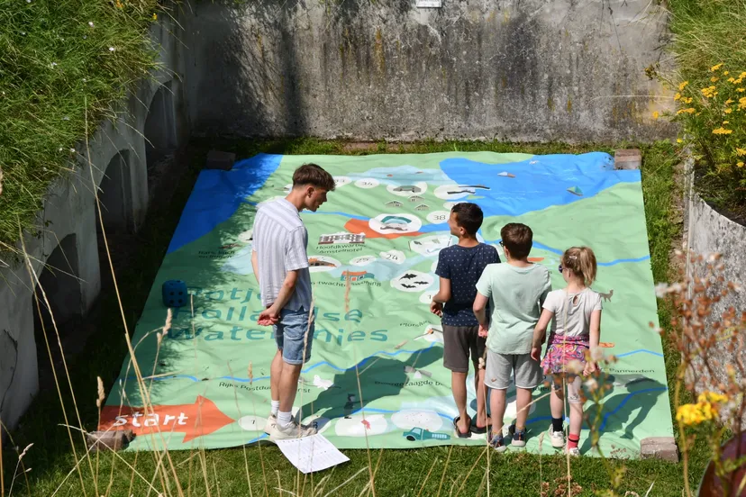 img 20250410 wa0002 waterlinies spel1