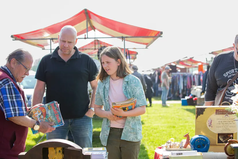 elst animo vlooienmarkten bv