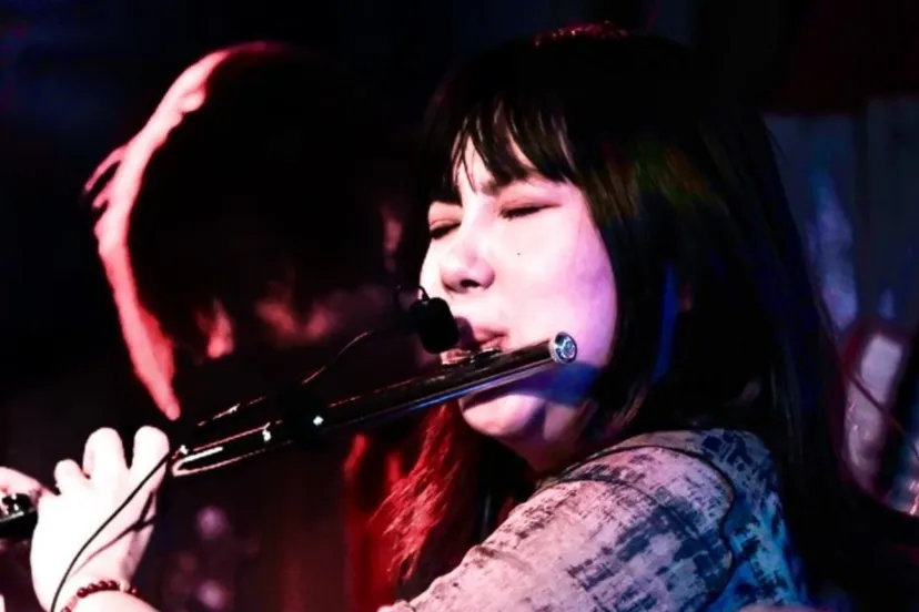 qisheng zheng foto groot 1jpg jpeg afbeelding 760 508 pixels