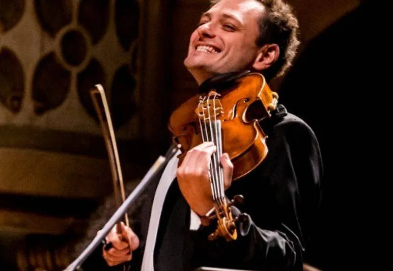 Maxim Rysanov, altviolist en dirigent. Maxim Rysanov speelt en dirigeert Prokofjev - jean.repplier@gmail.com - Gmail