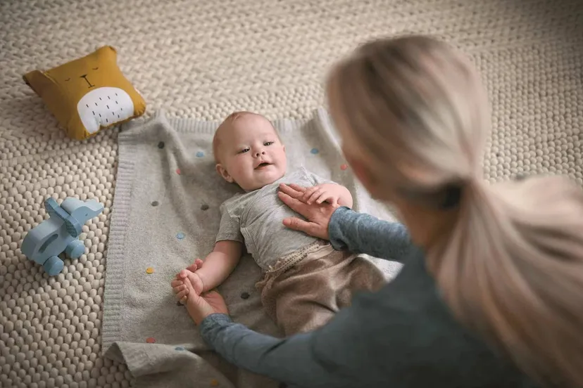 baby-omrollenNutricia