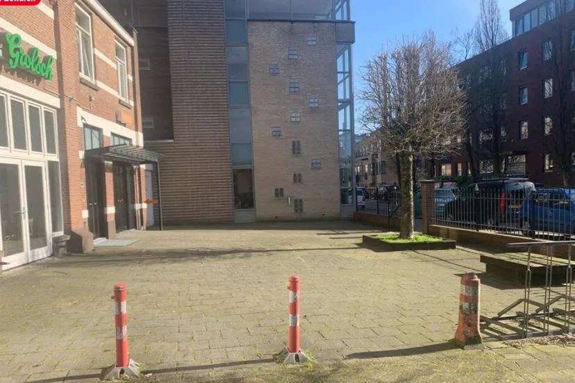 Van tegeltuin naar groen theater door Posttheater