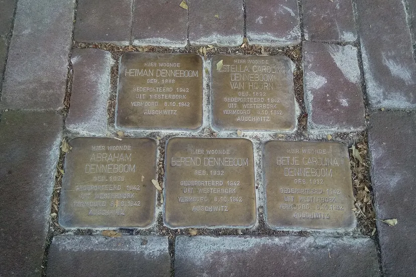 1920px family denneboom stolpersteine assen 2019 01 cc by sa 40 donald trung quo don