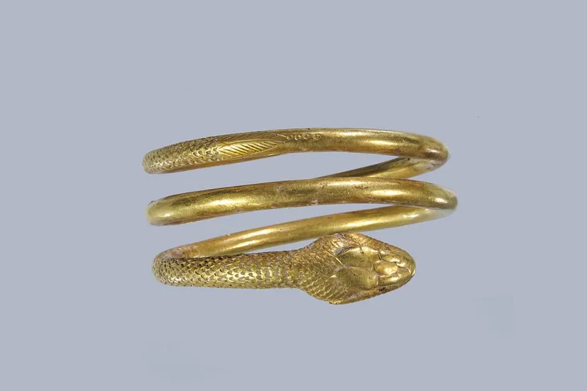 3b4b479e d6a0 dd94 ea26 d3e6ee492b09